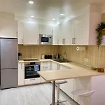 Sol Y Sombra Appartement *