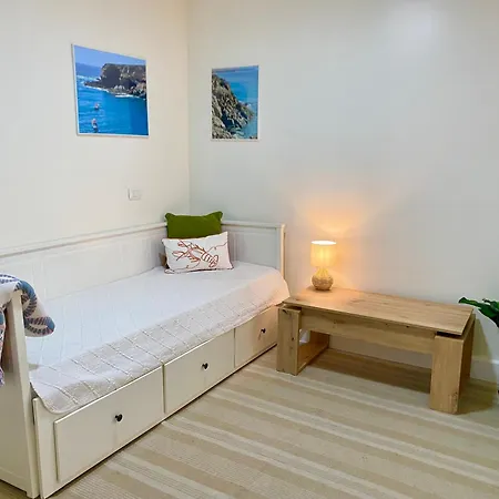 Sol Y Sombra Lägenhet *