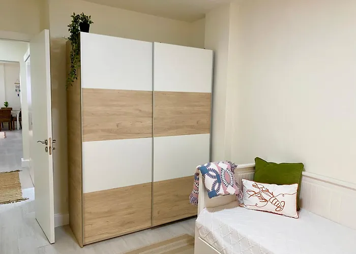 Sol Y Sombra Corralejo